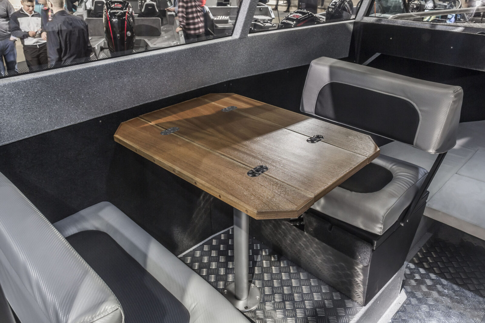 VOYAGER 700 CABIN více informací na www.vboats.cz - Image 7